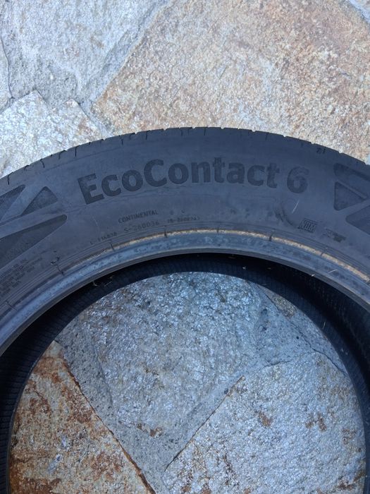 235 55 18 Continental EcoContact 6  V XL