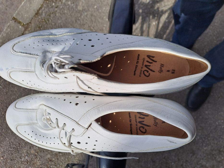 Vand adidasi diferite marci JOMA, HUGO BOSS, VIVO, ADIDAS, BIAGGIO