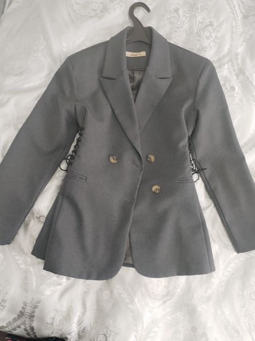 Юбочный костюм...