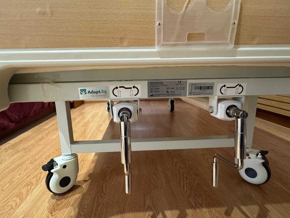 механично болнично легло