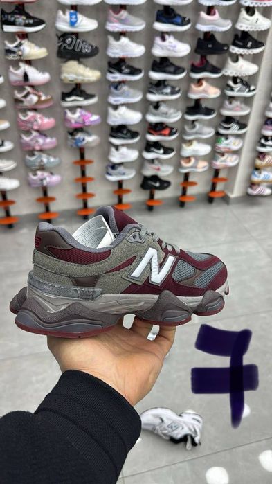 Adidași dama New balance