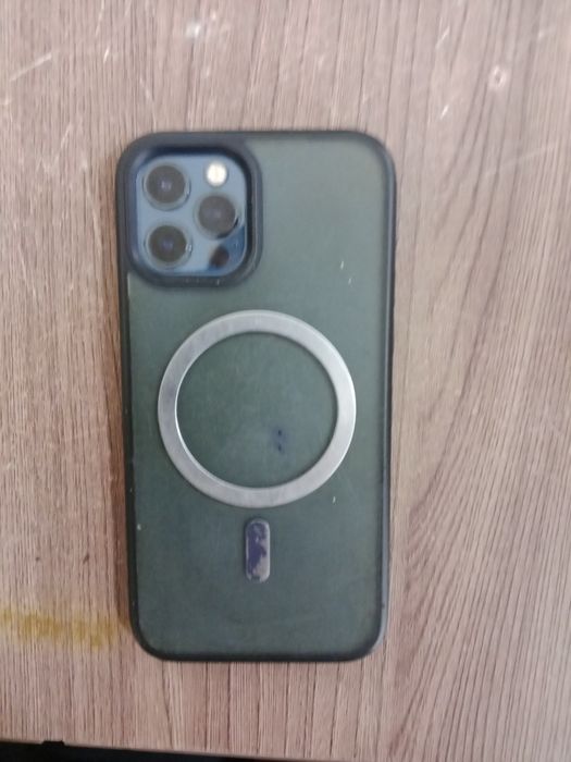 Продам срочна Айфон 12 про