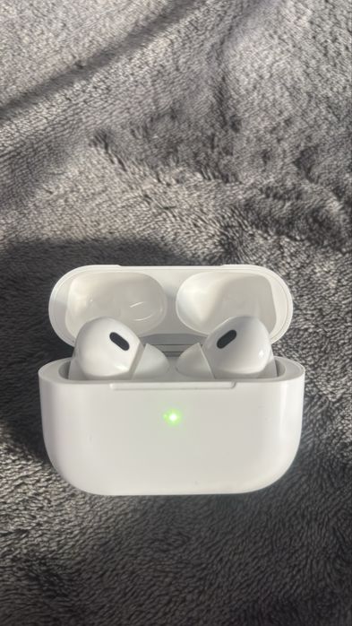 2 Perechi de casti Air Pods 2 la pachet