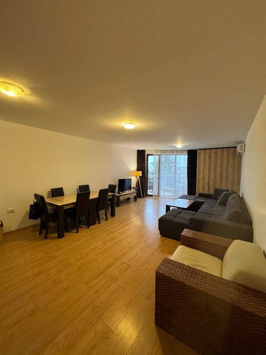 Продава се 2+1 апартамент 111 кв. м. Свети Влас