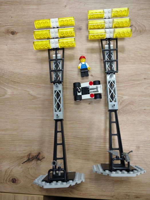 Лего Lego City и Shell.