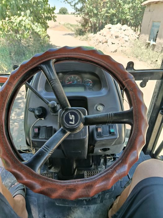 Traktor Ttz ls 100 hc