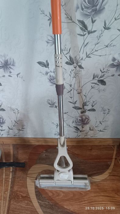 Швабра с самотжимом