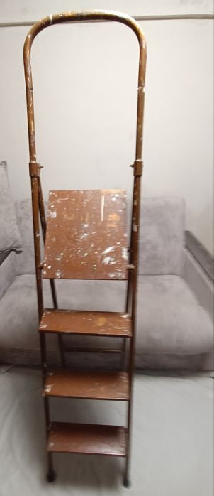 Доска гладильная .