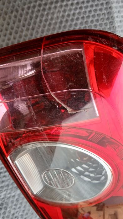 Фонарь Renault Duster Рено Дастер