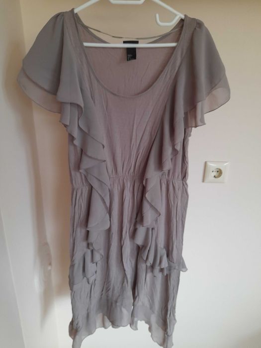 Красиви дамски рокли