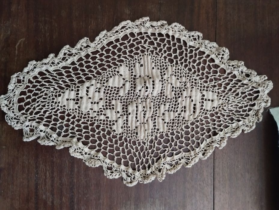 Чисто нови ръчно плетени карета-нови