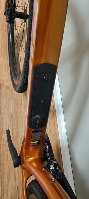 Giant Revolt  Advanced-1