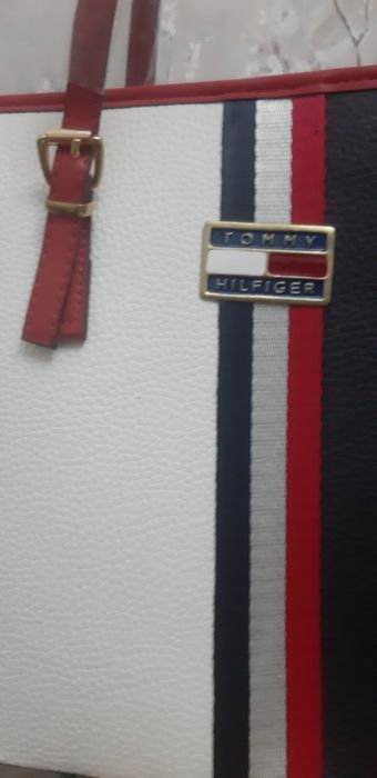 Ценителям настоящего бренда!!!Американский  бренд " TOMMY HILFIGER"