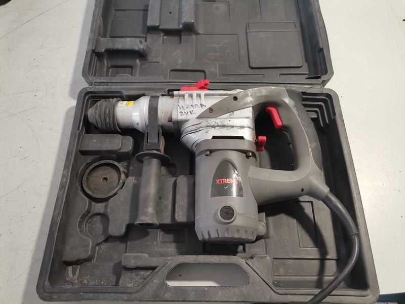 Перфоратор - Xtreme 900 W - 16