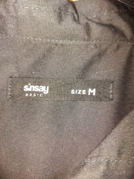 Vând cămăși de damă