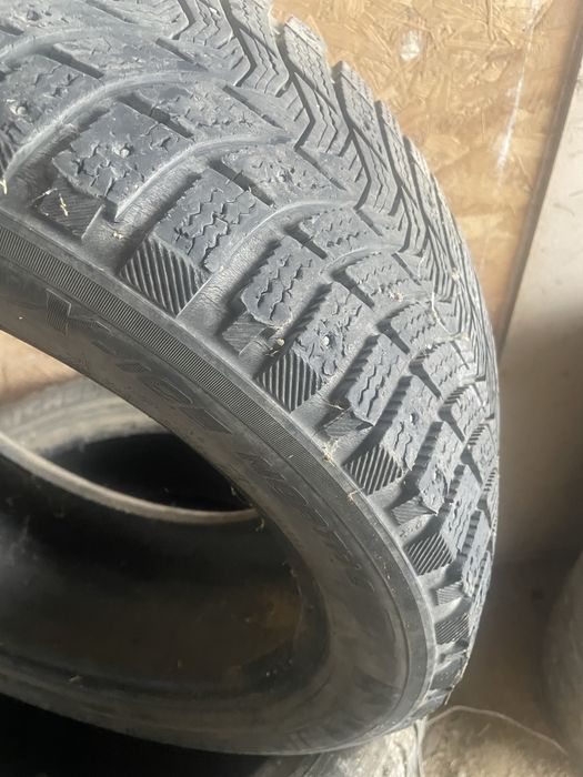 Продам зимние шины