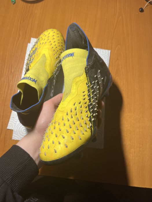Ghete fotbal adidas predator FG marimea 38