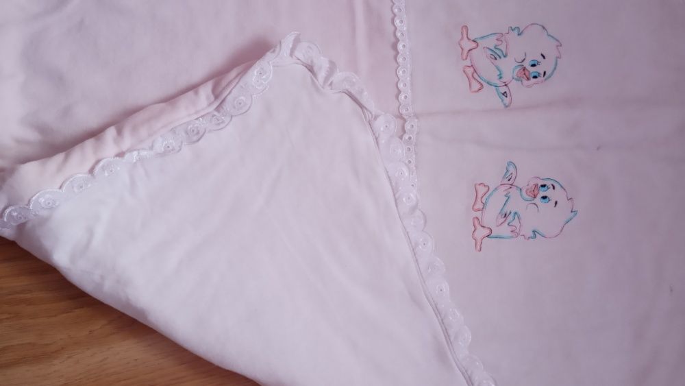 Дебела бебешка завивка