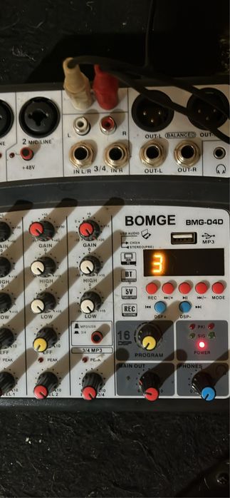 Vand mixer activ cu 16 efecte