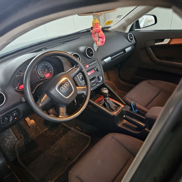 Mitshubishi l200 an 2012 nu Audi A3 ,sau toyota avensis 2.2 dizel