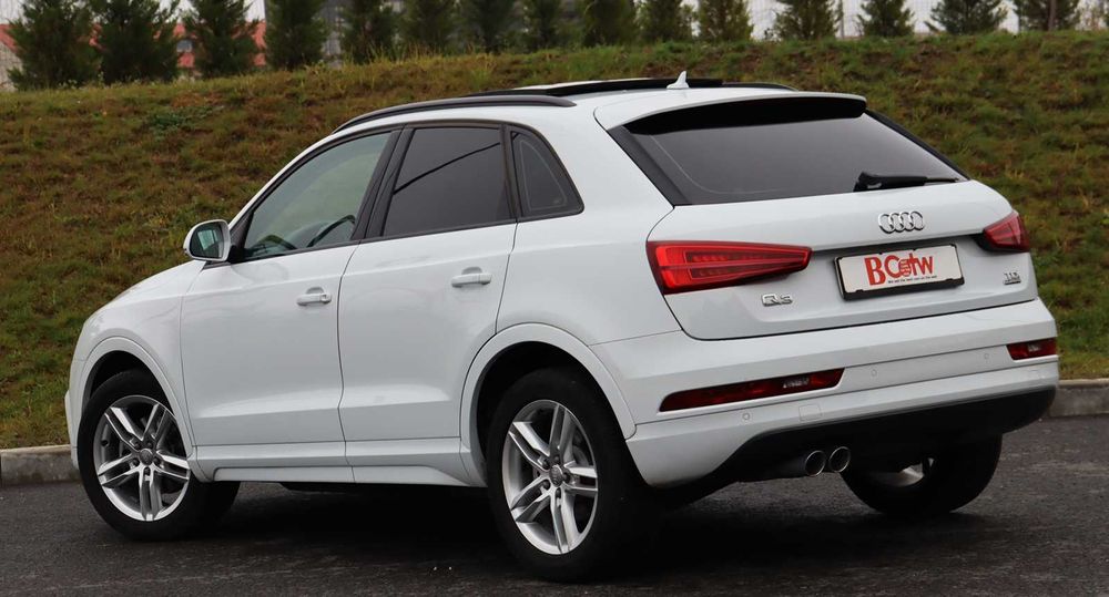 Audi Q3 / 2016 / Quattro / Automat  S tronic/Faruri LED / Panoramic