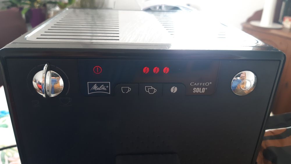 Expresor Delonghi Magnifica- Melitta Caffeo SOLO