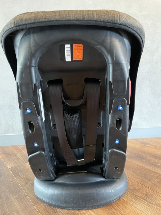 Автокресло Joie tilt