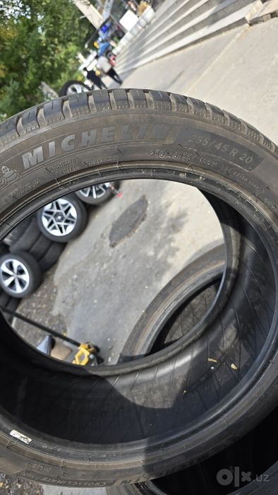 255/45/R20 Michelin Cross Climate²