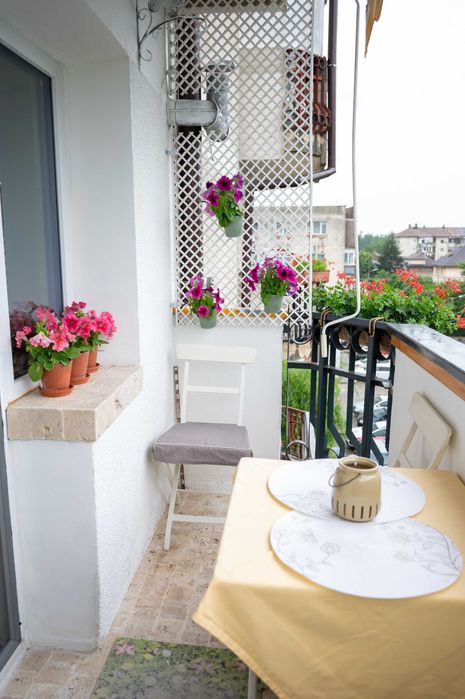 [VÂND] Apartament 3 Camere Premium | Etaj 3 | Mobilat la Comandă + Loc Parcare Supravegheat – Plopeni Central