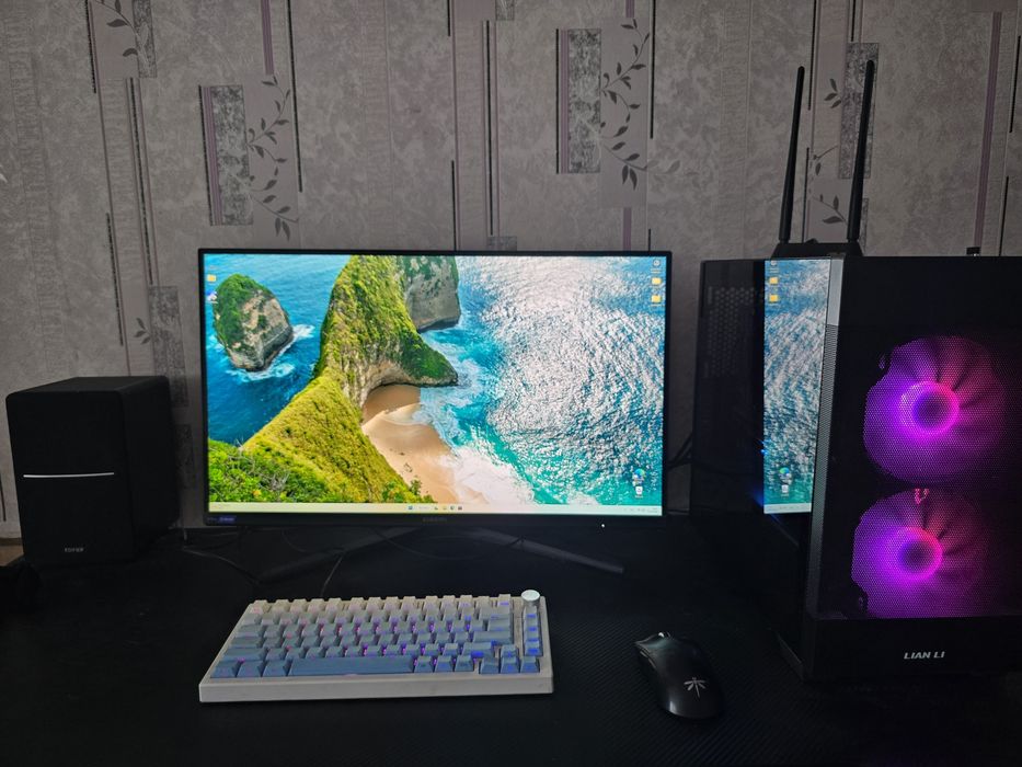 Игровой ПК в сборе Монитор 2K MiniLED 180Hz (RX 7800 XT / i5-12400F)