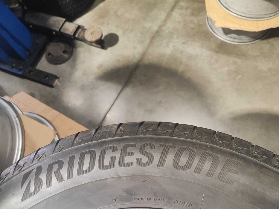 4бр.летни гуми 225/65/17 Bridgestone