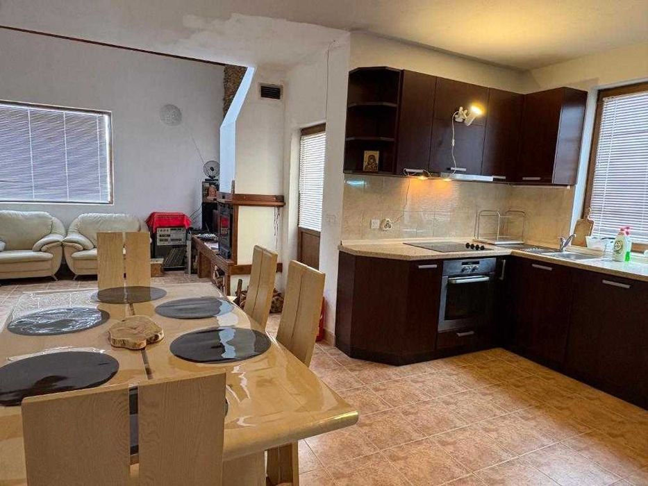 Планинска семейна къща за гости Райово