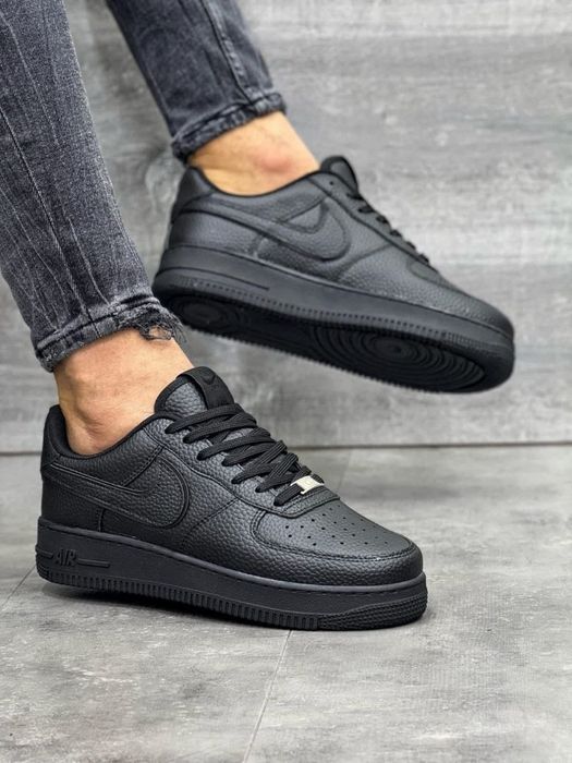 Adidași Unisex Nike !