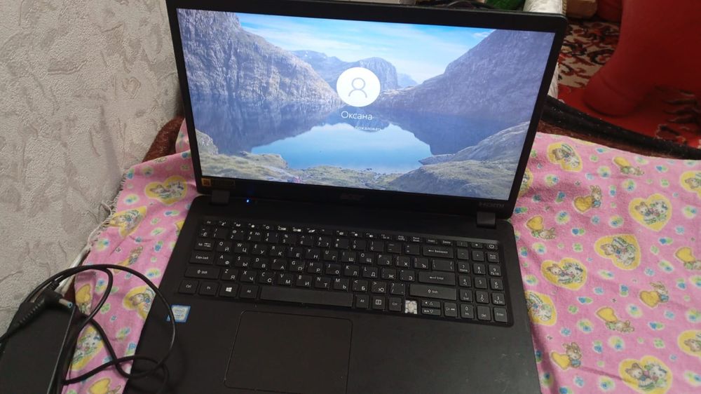 Продам ноутбук рабочий