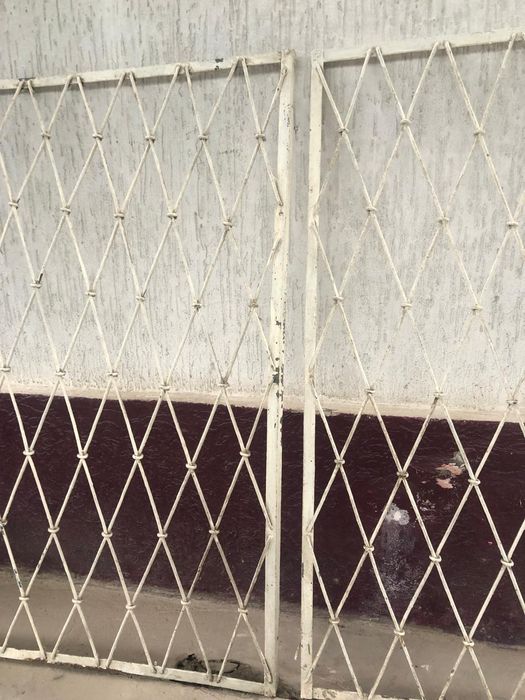 Решётки оконные продам