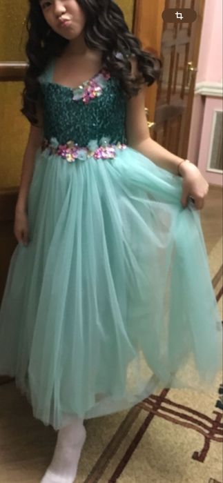 Платье нарядное для девочки