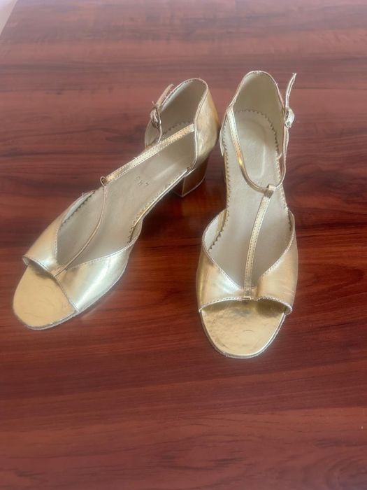 Туфли для танцев