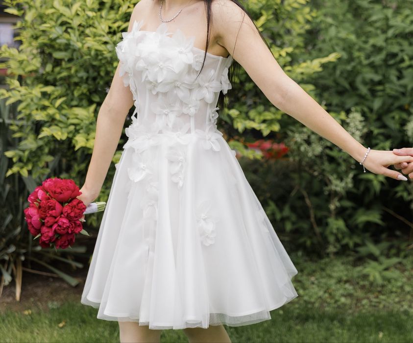 Rochie mireasa scurta