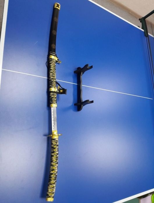 Сувенир новый продам