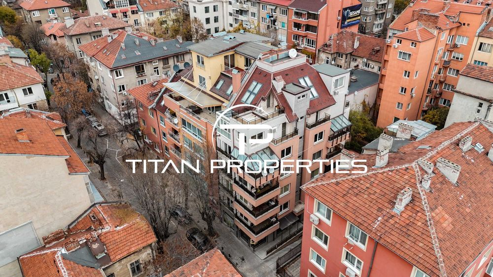 Дава се под наем Тристаен апартамент в София, Център - 200 кв.м за 2000 € - Снимка #22