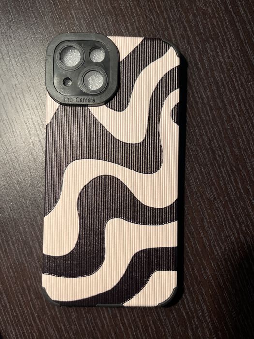 Huse Iphone 13 noi