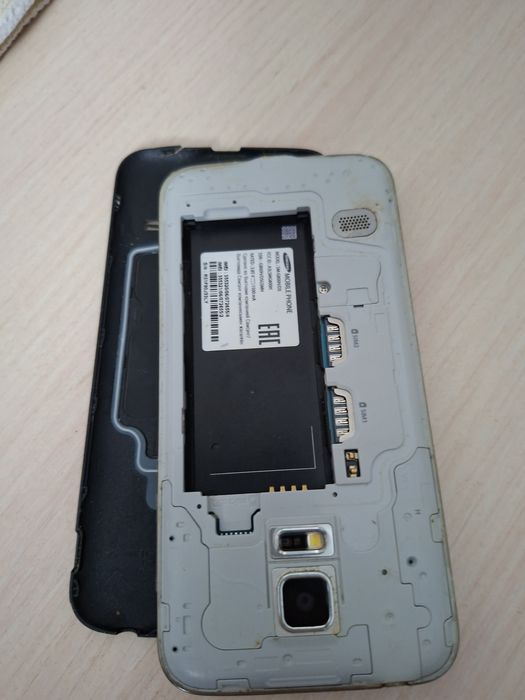 Телефоны на запчасти