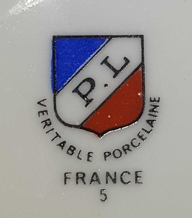 Старинен порцеланов сервиз за кафе- Франция