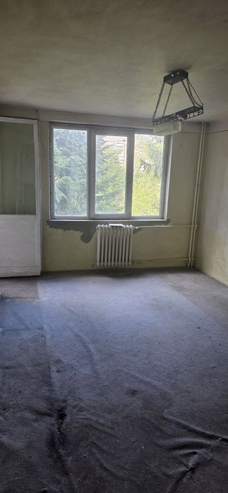 Apartament 2 camere, strada Iza