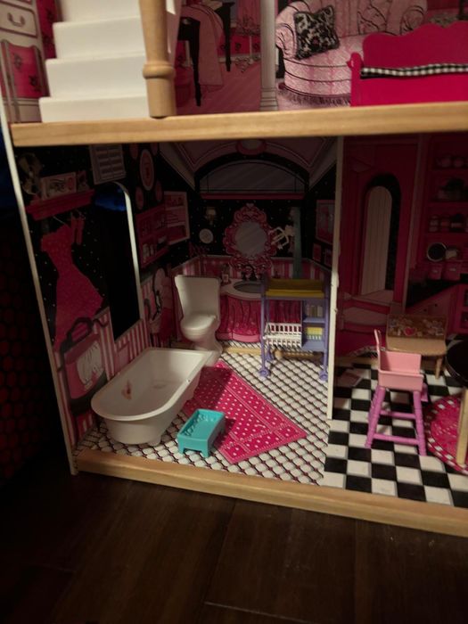 Casa de papuși  roz