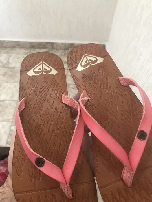 Кожени чехли ROXY