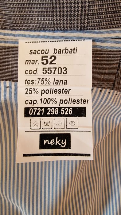 Vând costum bărbați elegant