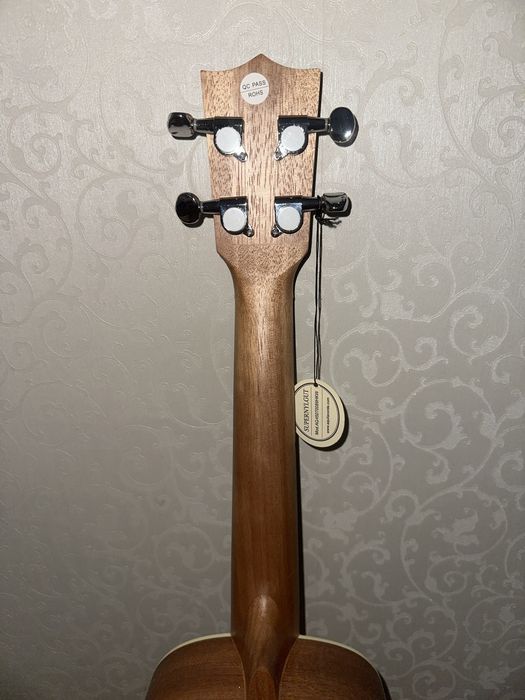 Продам укулеле в идеальном состоянии