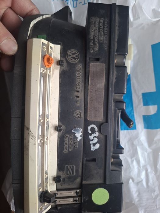 Продаю приборка панели фольксваген