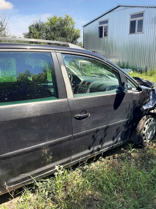 volkswagen touran 2006 lovit, motor 2000 Diesel